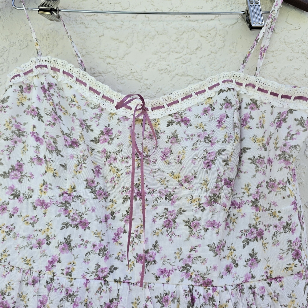 Row A. Floral Midi Dress - Picture 3 of 9